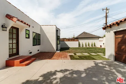 $1,499,000 | 3936 Olmsted Avenue, Los Angeles, CA 90008