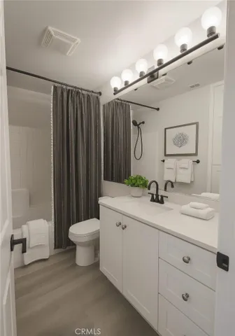 $699,900 | 28552 Sorano Cove, Lake Forest, CA 92679