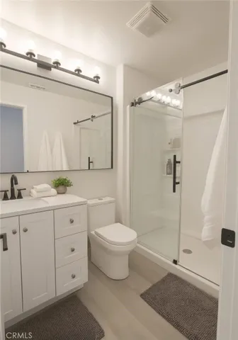 $699,900 | 28552 Sorano Cove, Lake Forest, CA 92679