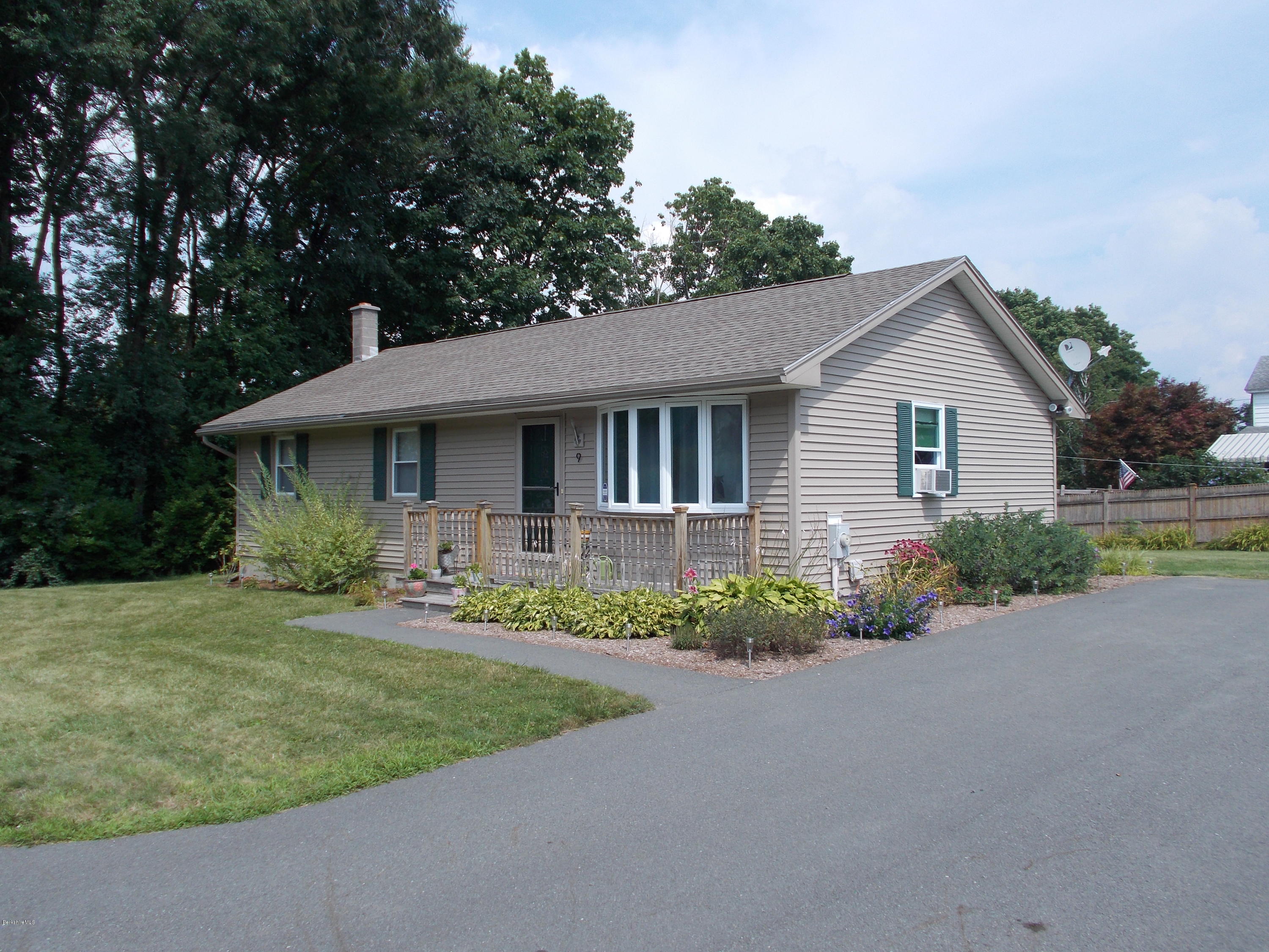 9 Lanark Road Pittsfield, MA 01201 - Photo 2 of 22 Easy Access Entry