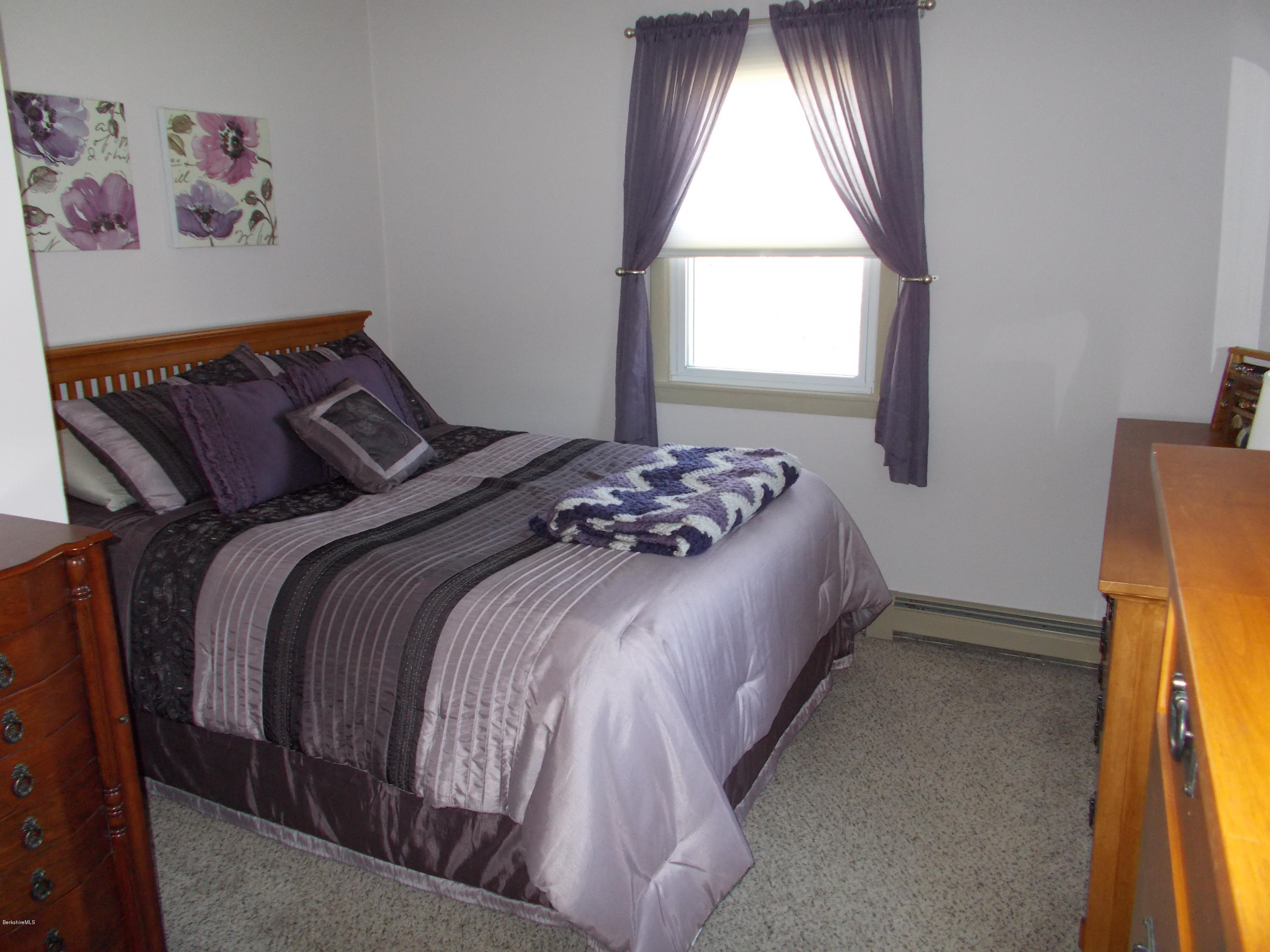 9 Lanark Road Pittsfield, MA 01201 - Photo 14 of 22 Bedroom 1