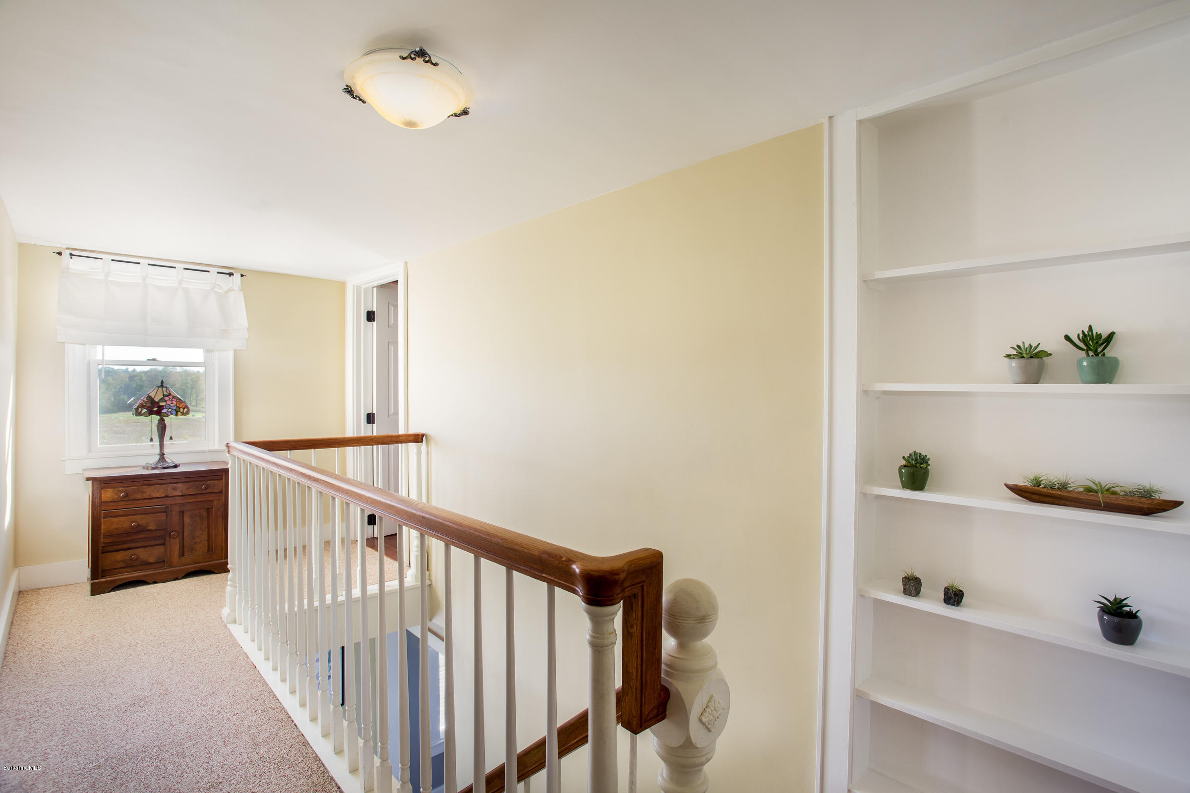 492 State Road Richmond, MA 01201 - Photo 14 of 26 a view of a hallway with closet