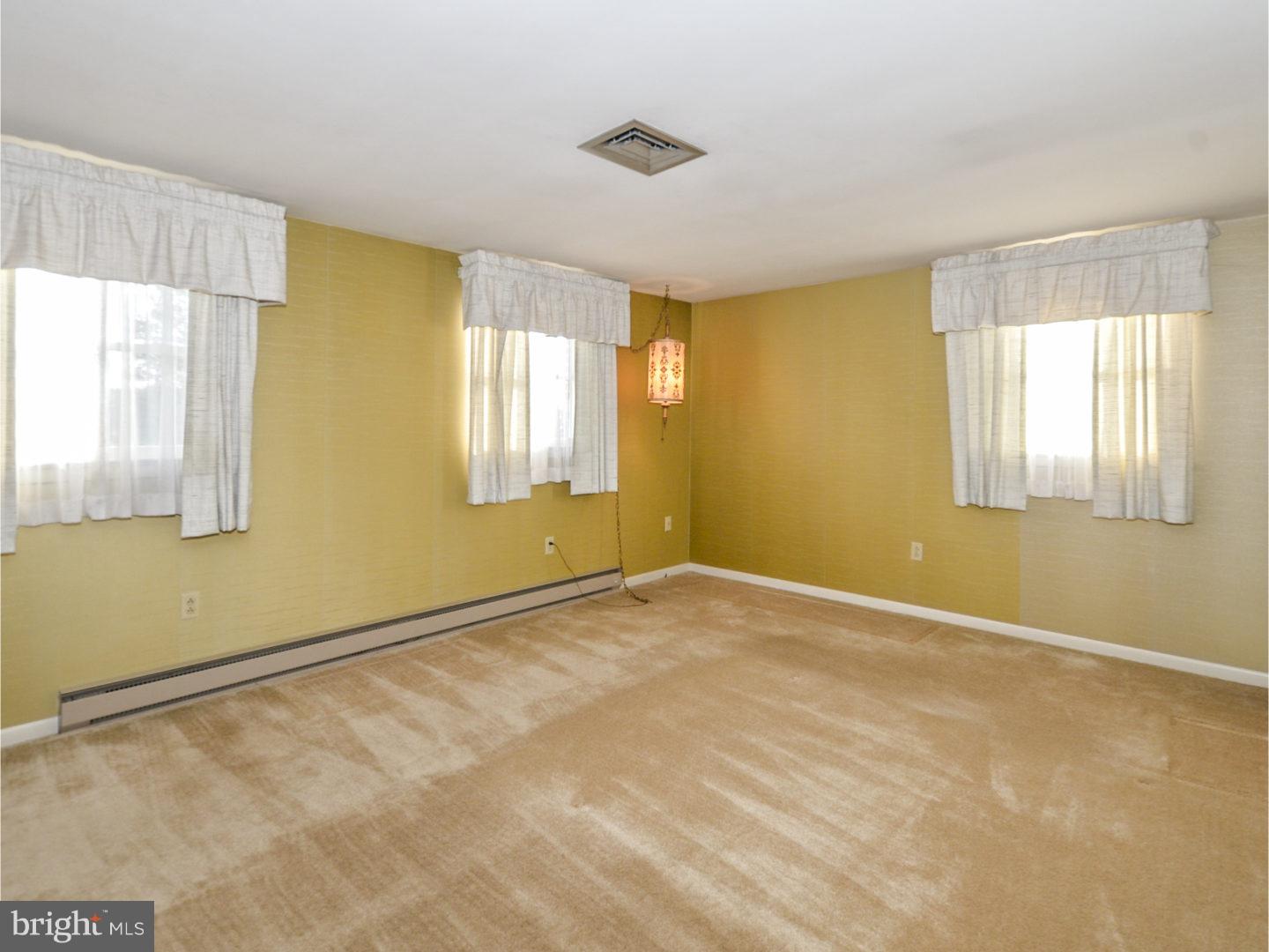 2514 Wasser Road Pennsburg, PA 18073 - Photo 12 of 25 Master Bedroom
