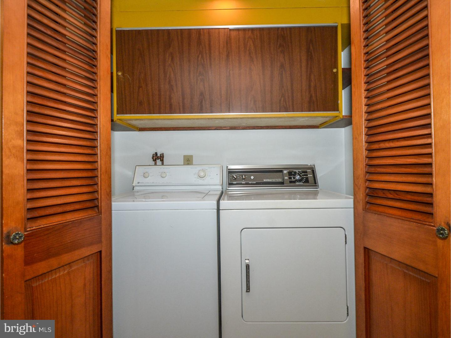 2514 Wasser Road Pennsburg, PA 18073 - Photo 19 of 25 Laundry Room