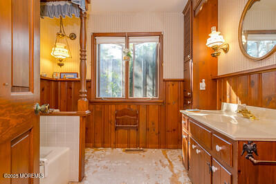 77 Monument Road Pine Beach, NJ 08741 - Photo 11 of 17 Main Bath