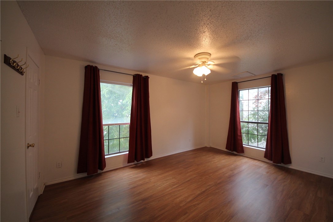2401 Leon Street, Unit 200 Austin, TX 78705 - Photo 7 of 10