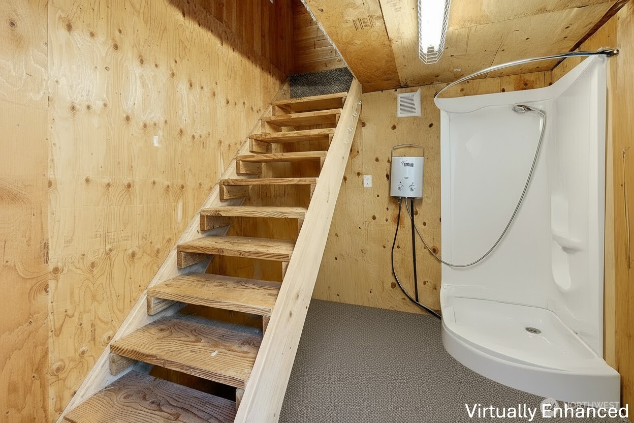 39217 Orville Road East Eatonville, WA 98328 - Photo 18 of 29 a view of entryway