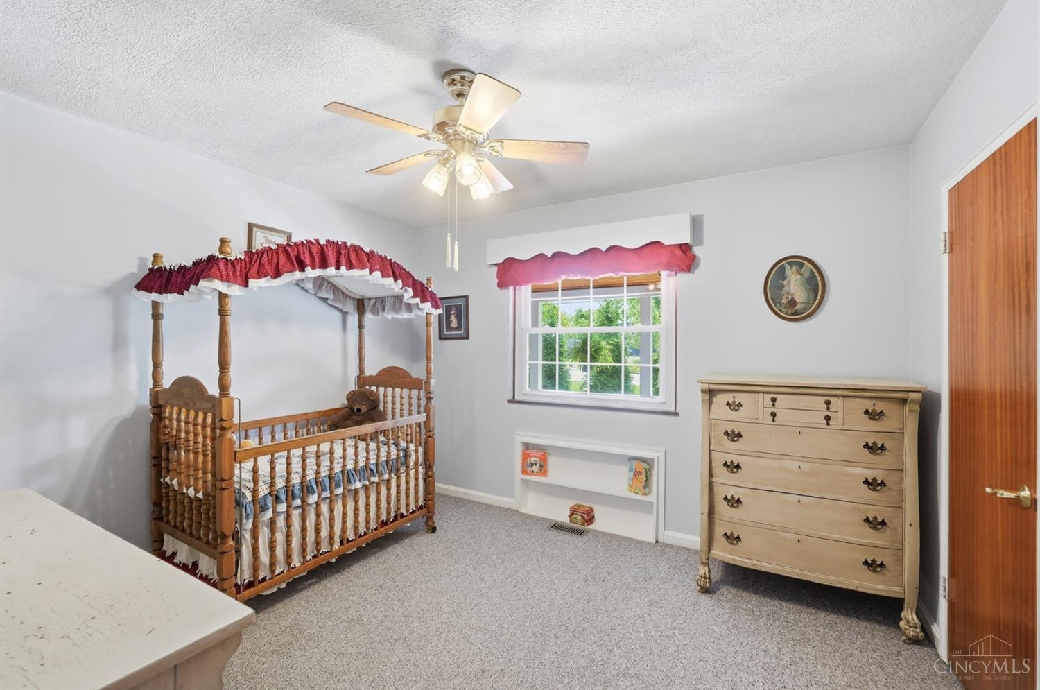 6596 Springdale Road Cincinnati, OH 45247 - Photo 28 of 81