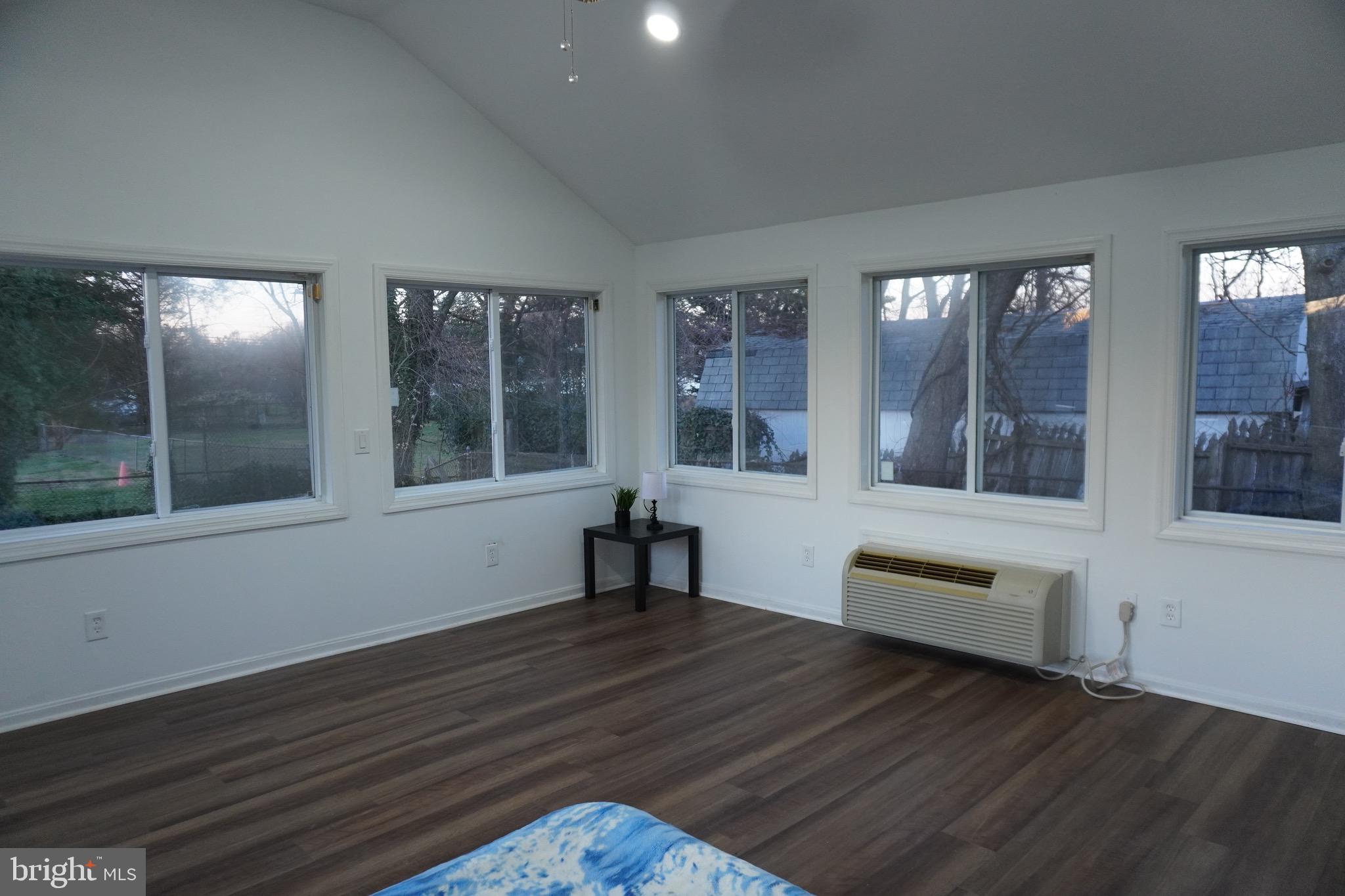 6618 Napoli Road Temple Hills, MD 20748 - Photo 41 of 49 Bedroom 5/Guest room,