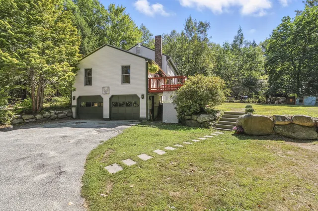 $474,900 | 7 Gore Road, Raymond, ME 04071