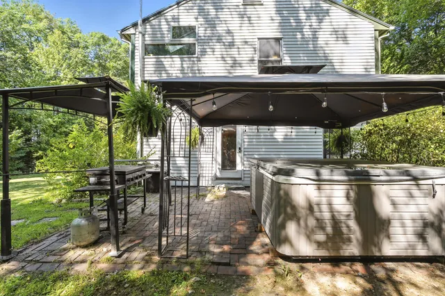 $474,900 | 7 Gore Road, Raymond, ME 04071