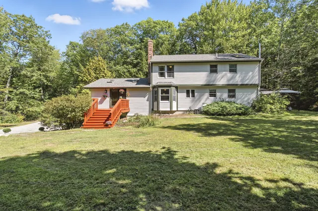 $474,900 | 7 Gore Road, Raymond, ME 04071