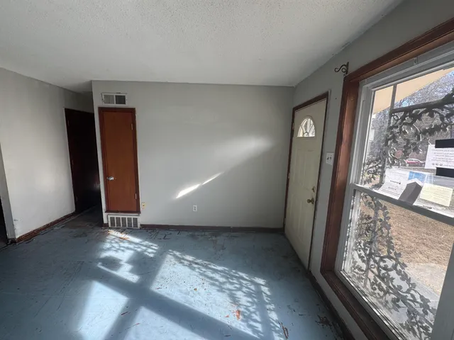 $54,900 | 256 Delta Road, Memphis, TN 38109