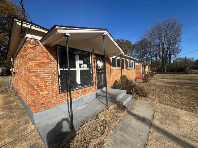 $54,900 | 256 Delta Road, Memphis, TN 38109