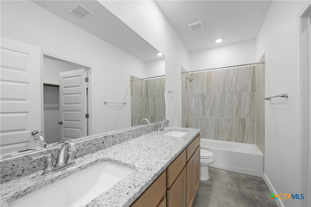 2905 Quail Rdg Lane Temple, TX 76501 - Photo 10 of 16 Please Note: These interior photos are not of the actual home but are of a completed one with a similar floor plan. Finishes, feeatures, and layouts may vary.