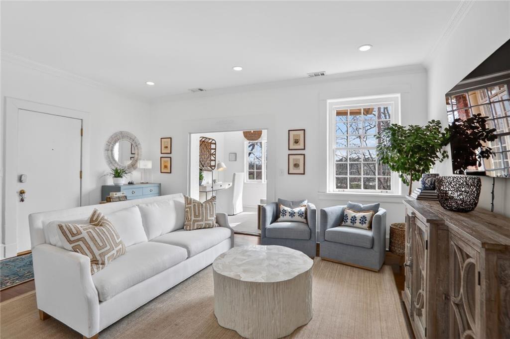 1 South Prado Northeast, Unit 9 Atlanta, GA 30309 - Photo 5 of 18