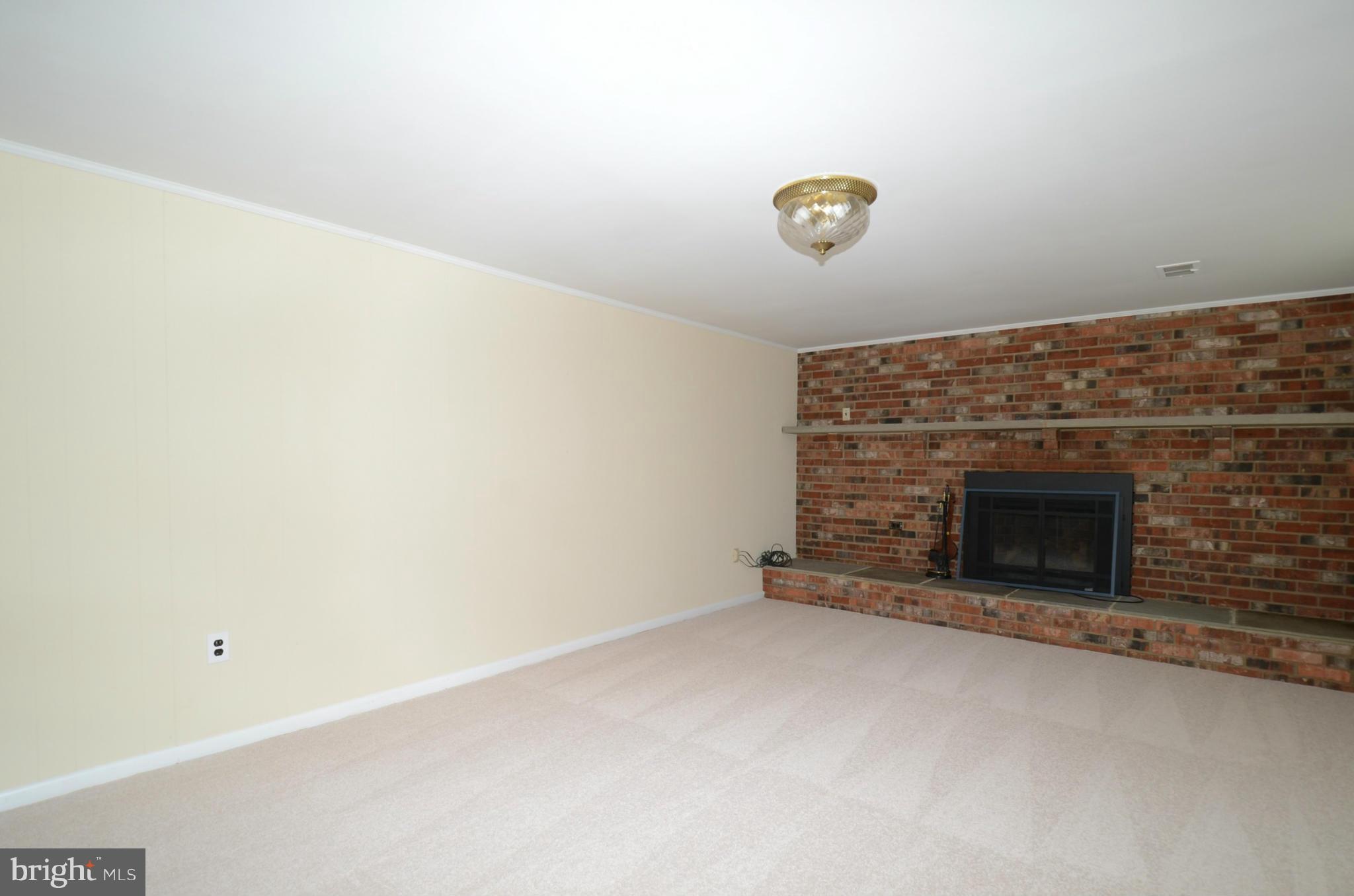 7847 Brompton Street Springfield, VA 22152 - Photo 18 of 30 Rec Room