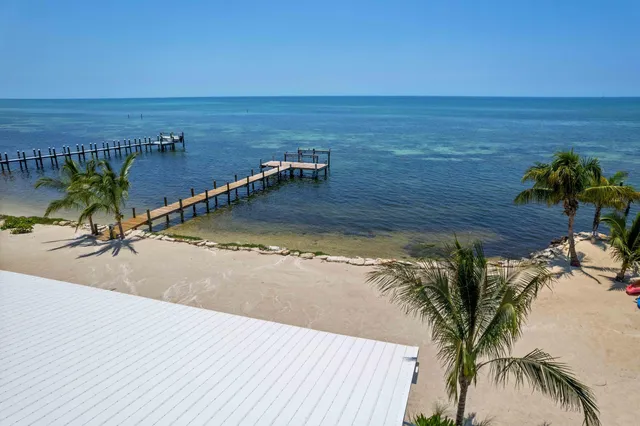 $8,100,000 | 80201 Overseas Highway, Islamorada, FL 33036