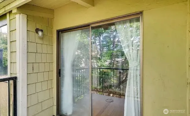 $307,900 | 2020 Grant Avenue South, Unit A302, Renton, WA 98055