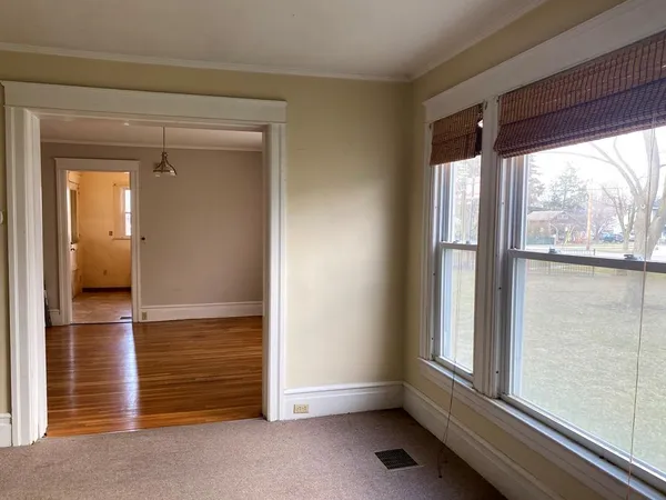 $1,500 | 306 Steuben Street, Horseheads, NY 14845