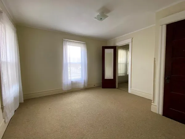 $1,500 | 306 Steuben Street, Horseheads, NY 14845