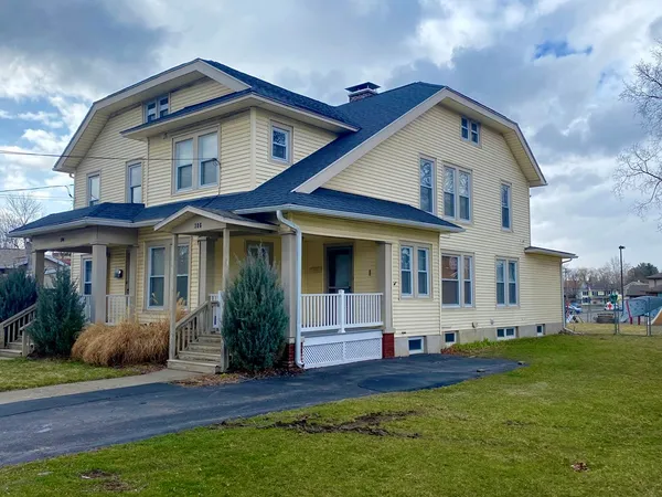 $1,500 | 306 Steuben Street, Horseheads, NY 14845