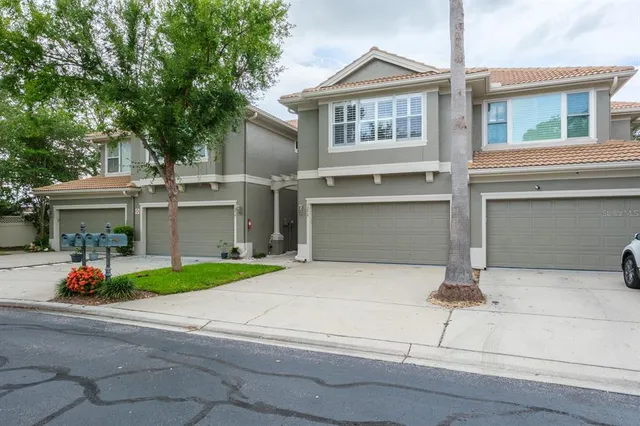 a front view of house with yard