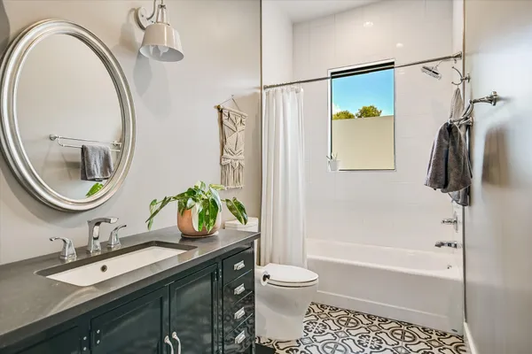 $10,000 | 2011 Arpdale Street, Austin, TX 78704