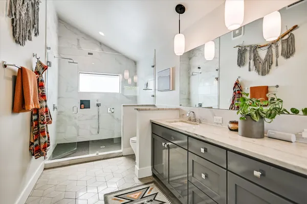 $10,000 | 2011 Arpdale Street, Austin, TX 78704