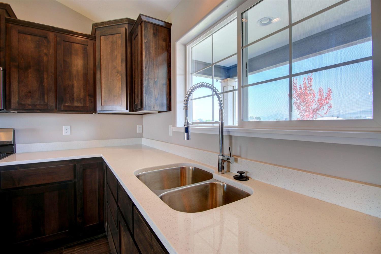117 Linton Way Eagle Point, OR 97524 - Photo 9 of 25 Additional Photo