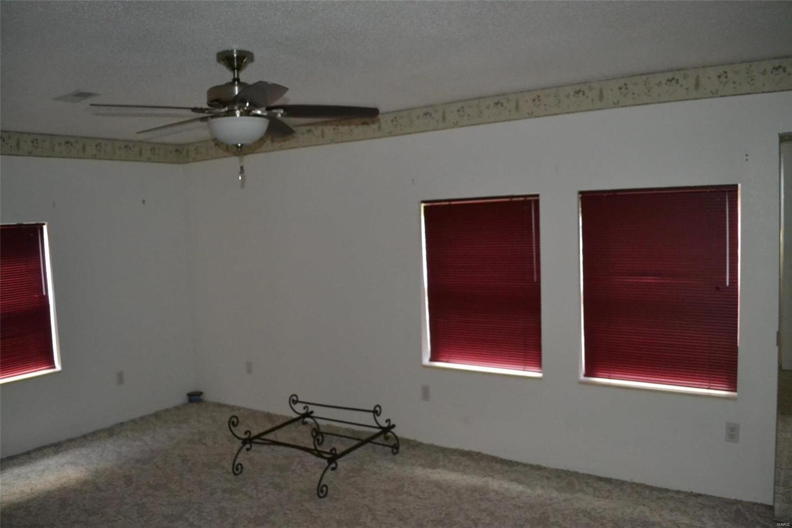 12180 Highline Road Breese, IL 62230 - Photo 14 of 28