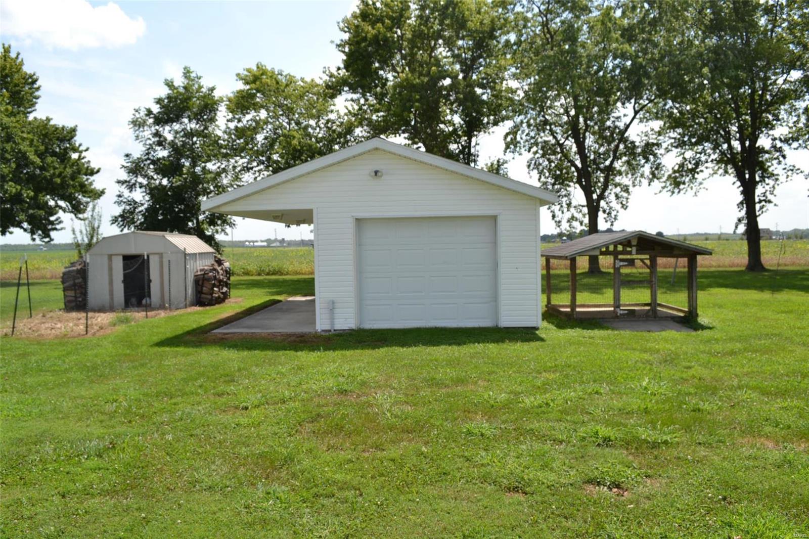 12180 Highline Road Breese, IL 62230 - Photo 19 of 28