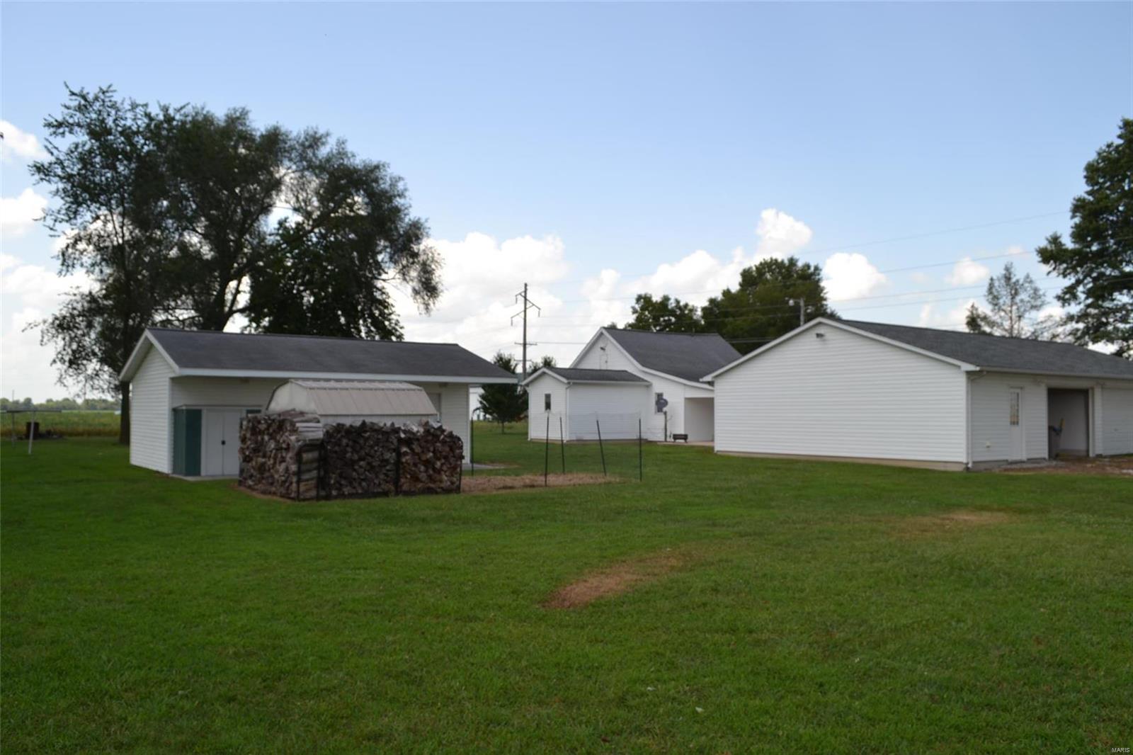 12180 Highline Road Breese, IL 62230 - Photo 21 of 28