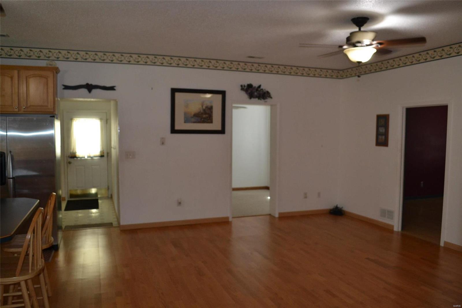 12180 Highline Road Breese, IL 62230 - Photo 7 of 28