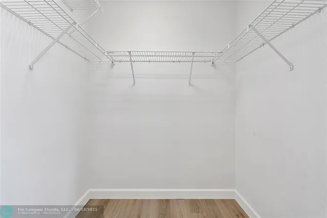 $852,000 | 9101 Southern Orchard Road North, Davie, FL 33328