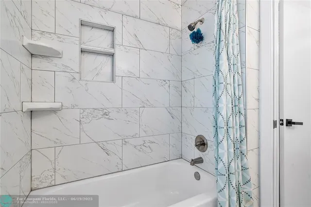 $852,000 | 9101 Southern Orchard Road North, Davie, FL 33328