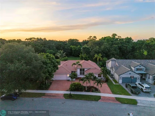 $852,000 | 9101 Southern Orchard Road North, Davie, FL 33328