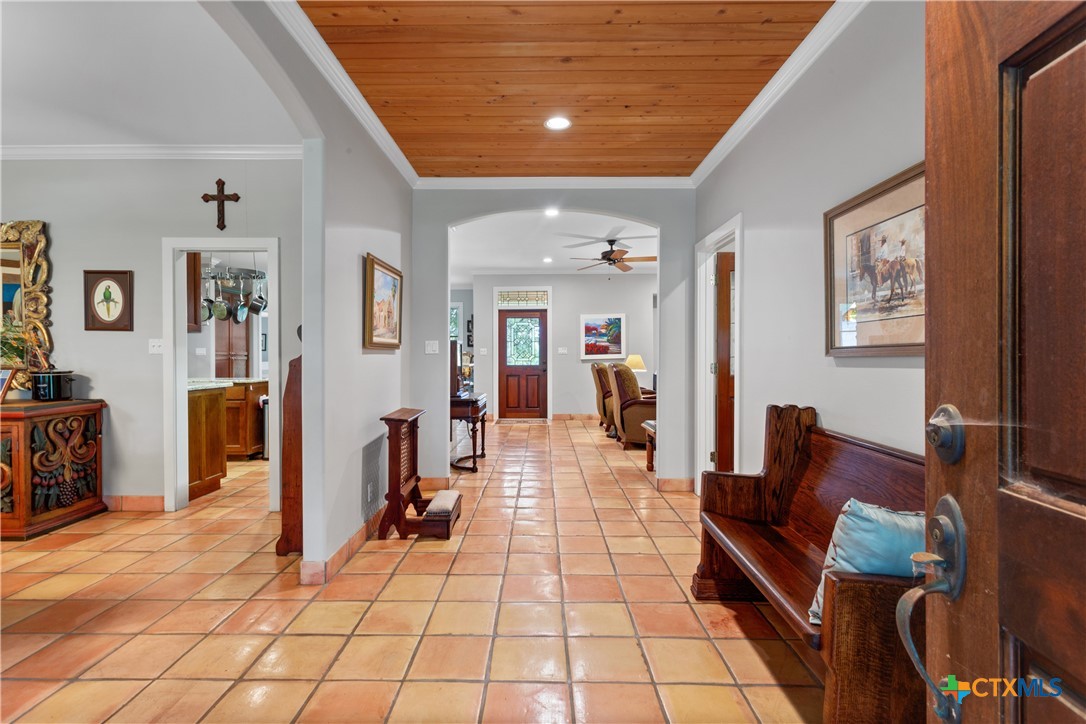 801 Treasure Oaks Road Inez, TX 77968 - Photo 17 of 48