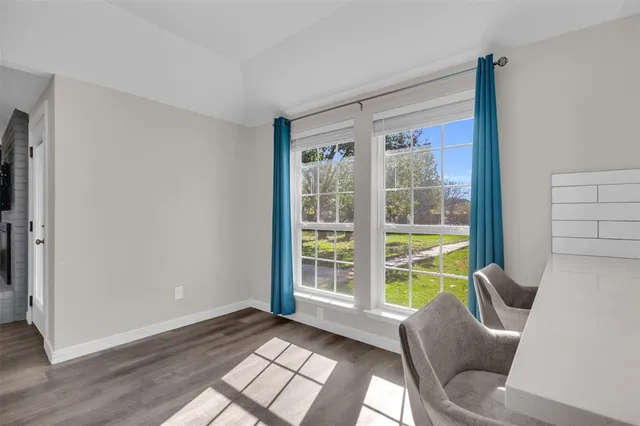 $420,000 | 803 Rachelle Drive, Red Oak, TX 75154