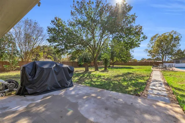 $420,000 | 803 Rachelle Drive, Red Oak, TX 75154