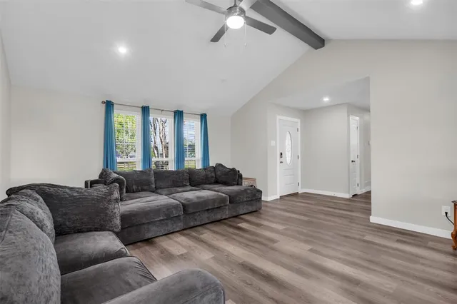 $420,000 | 803 Rachelle Drive, Red Oak, TX 75154