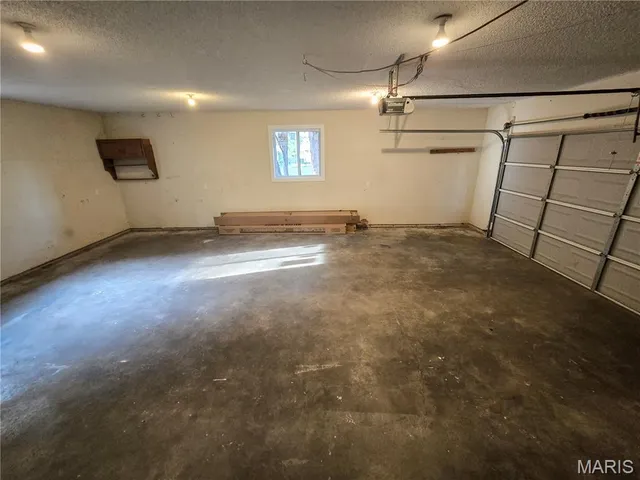 $375,000 | 22775 Lace Lane, Waynesville, MO 65583