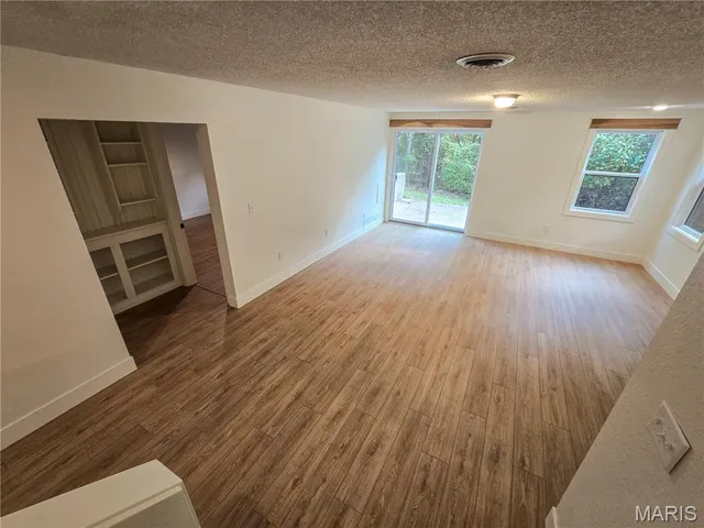 $375,000 | 22775 Lace Lane, Waynesville, MO 65583