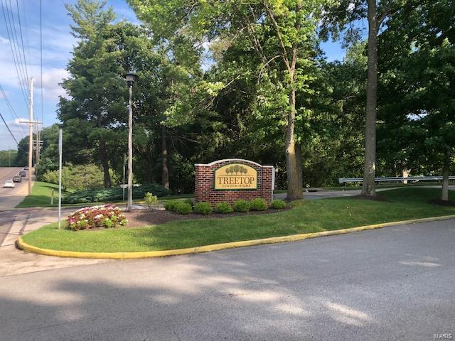 749 Ridgeside Drive, Unit J Ballwin, MO 63021 - Photo 2 of 7