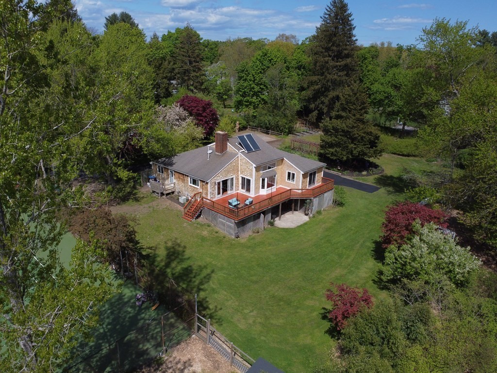 4 Cushing Street Hingham, MA 02043 - Photo 1 of 42