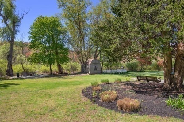 4 Cushing Street Hingham, MA 02043 - Photo 34 of 42