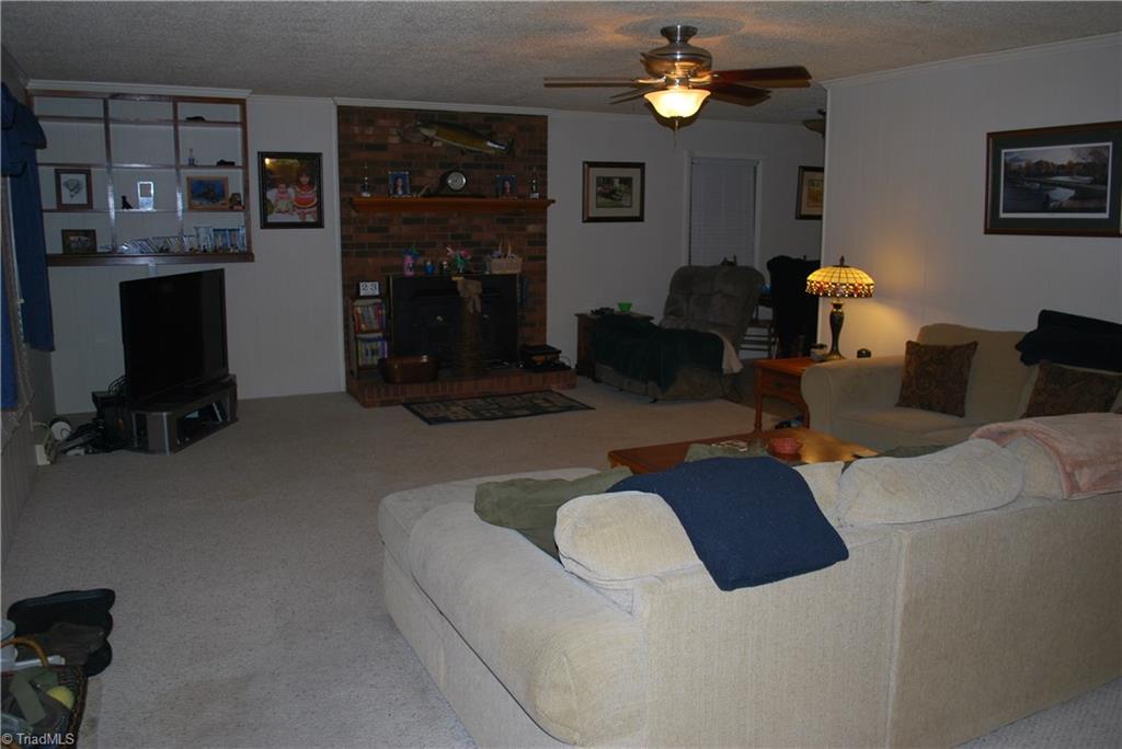 2720 E Road Walnut Cove, NC 27052 - Photo 2 of 30 Gallery Image 2