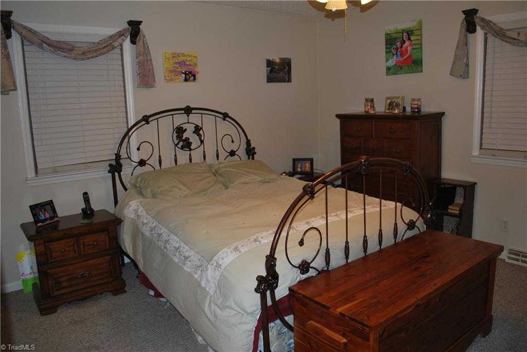 2720 E Road Walnut Cove, NC 27052 - Photo 17 of 30 Gallery Image 17