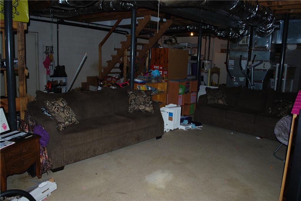 2720 E Road Walnut Cove, NC 27052 - Photo 21 of 30 Gallery Image 21