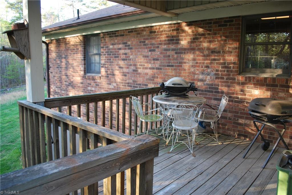 2720 E Road Walnut Cove, NC 27052 - Photo 23 of 30 Gallery Image 23